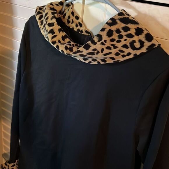 Vintage Storybook Tunic Blouse - Picture 7 of 11